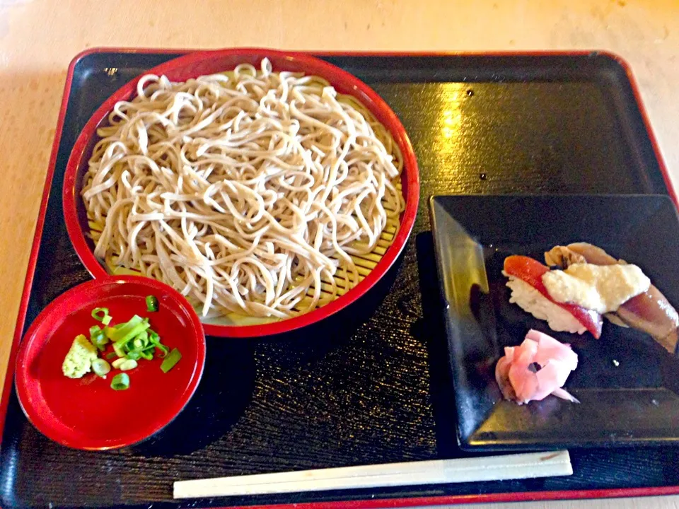 Snapdishの料理写真:手打ち もり蕎麦  養生すし|亀戸 養生蕎麦 高のさん