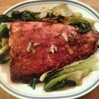 Teriyaki glazed Alaskan sockeye salmon w/baby bok choy|Lyn Demafelisさん