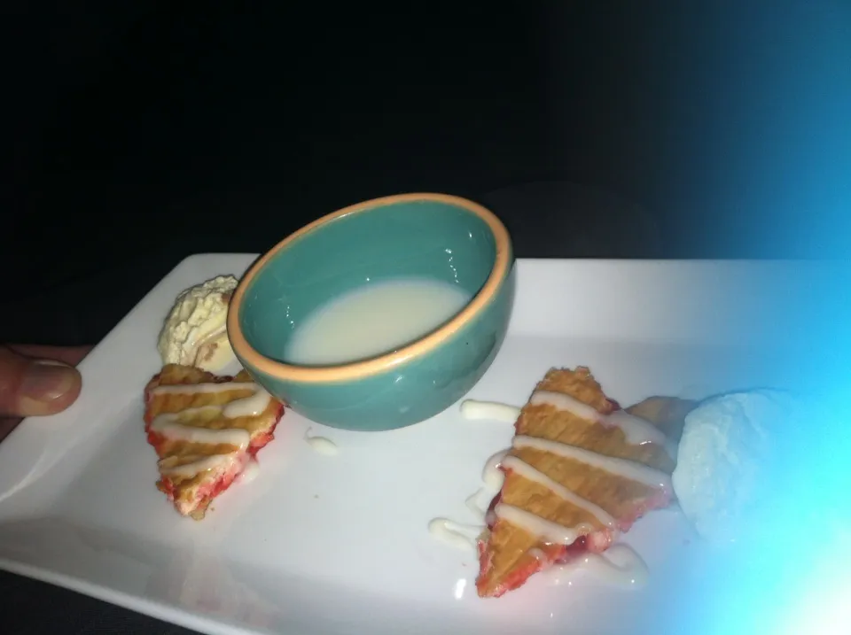 Snapdishの料理写真:Cherry turnovers with Vanilla Icecream Ala Maddie|K Goodnessさん