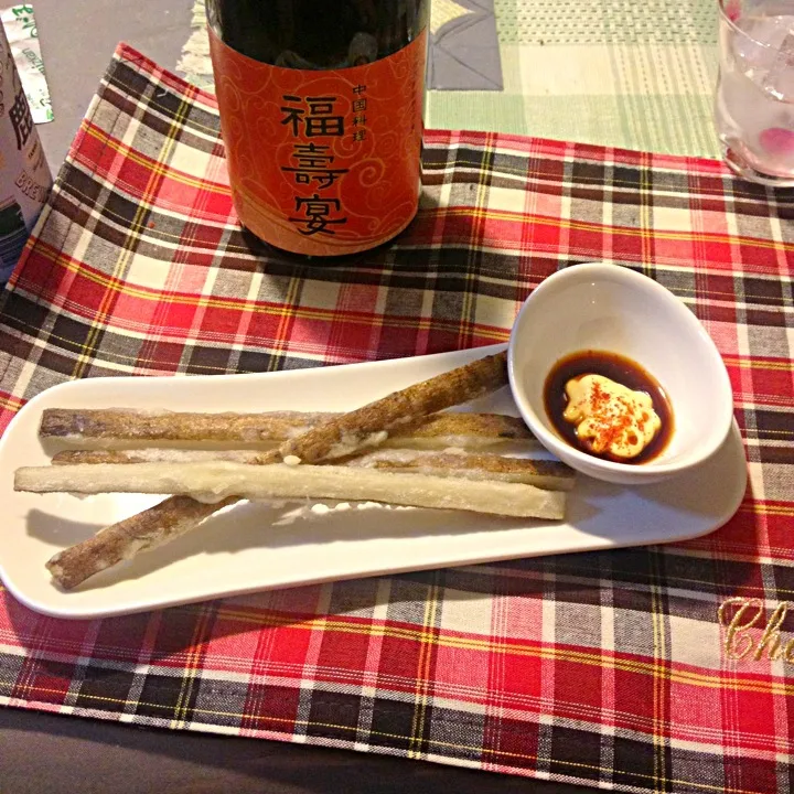 Snapdishの料理写真:つまみ！牛蒡のサクッとあげ！|ヒロキさん