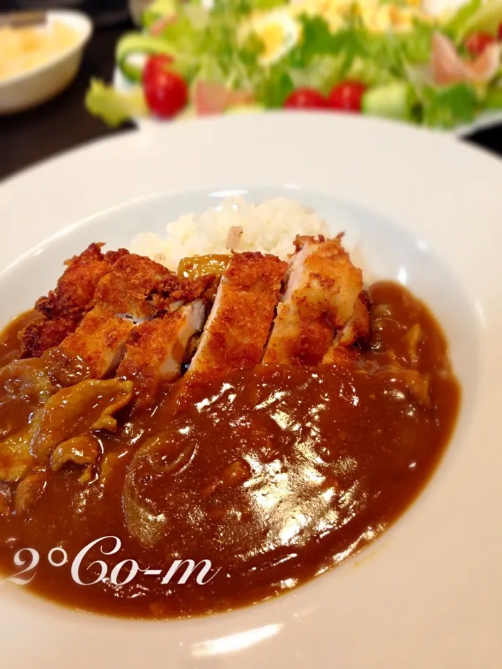 チキンカツカレー♪♪ごはんは粒コン入りだよ♡|m2coさん