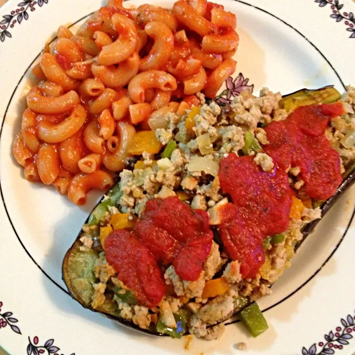 Stuffed Eggplant with Brown Rice Pasta|http://melissasmenu.wordpress.com/さん