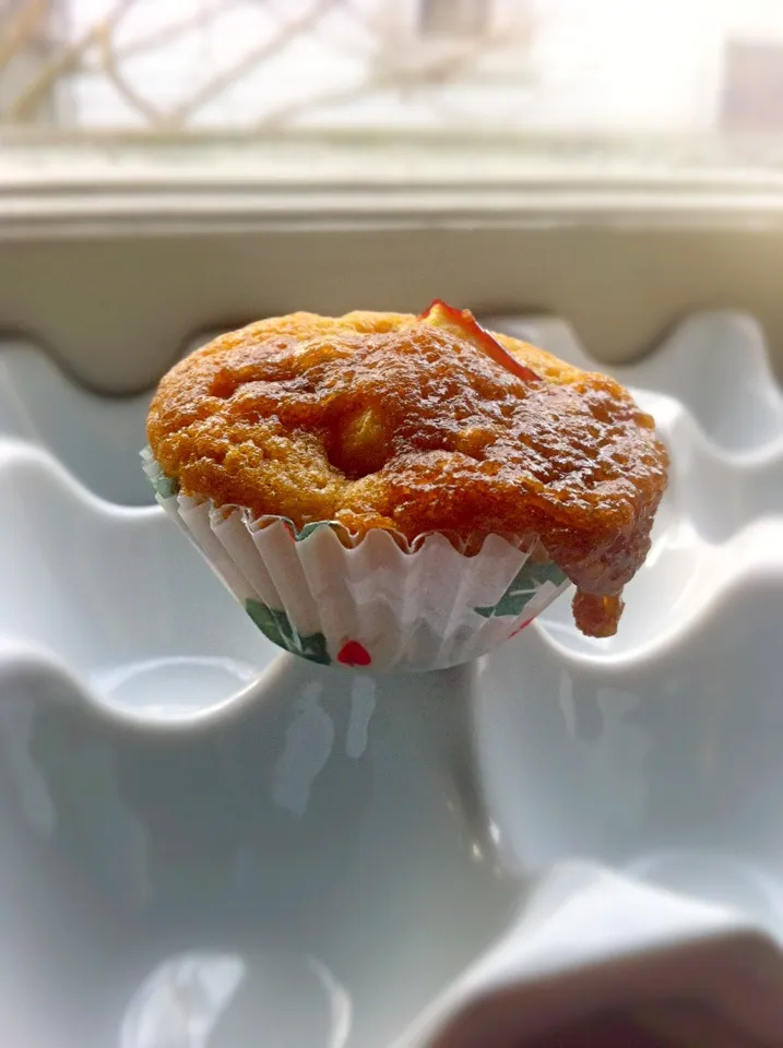 Miniature apple muffin|Nicky Jonesさん