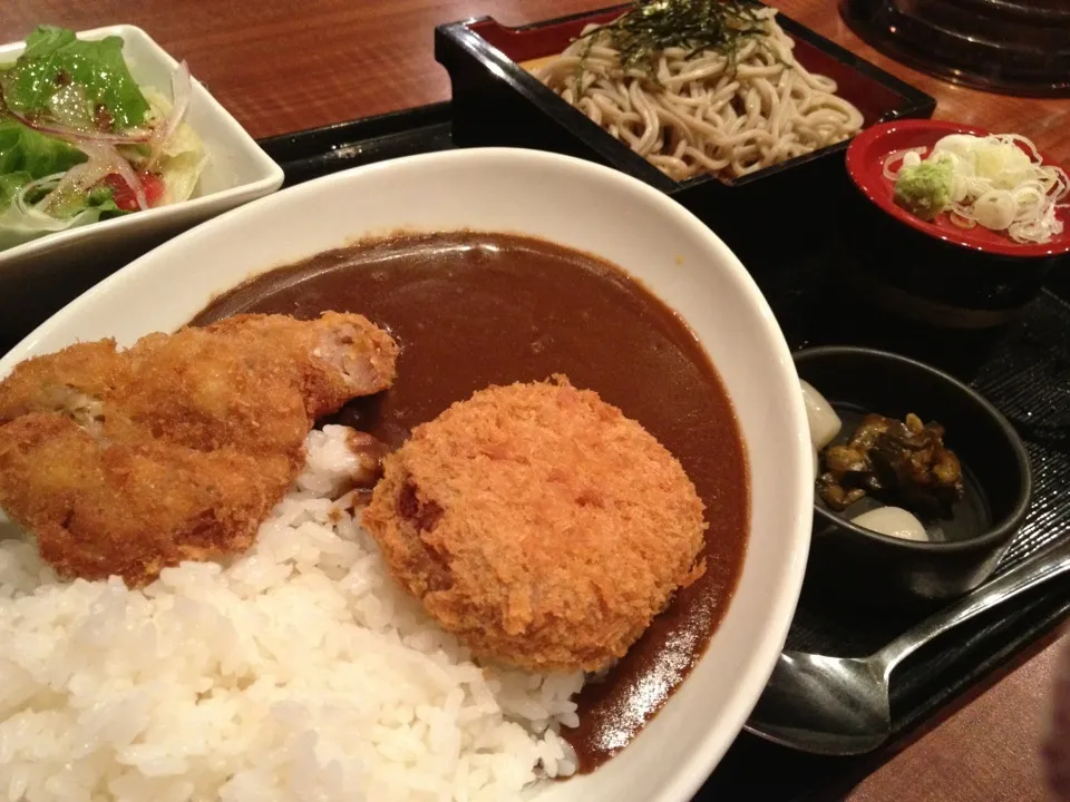 カツカレー&そば定食を頂きました。|momongatomoさん