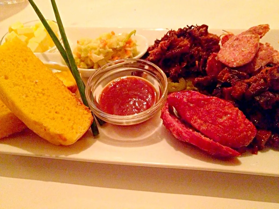 Snapdishの料理写真:1/2 BBQ Sampler Plate|Chris Shannonさん