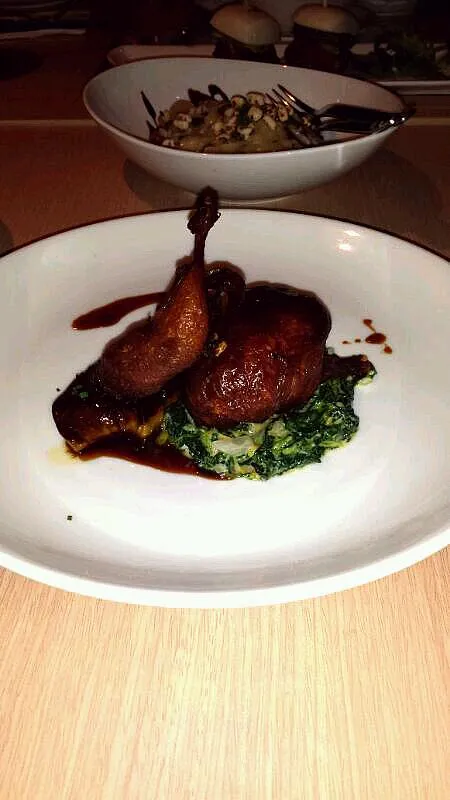 quail in spinach sauce with foie gar|Joanne Ponさん