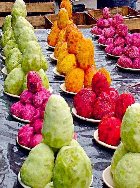 Snapdishの料理写真:Tunas (prickly pears)|Edgar Rodriguezさん