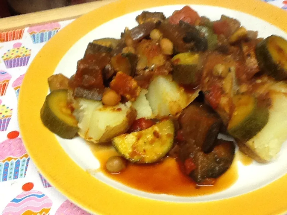 Baked potato and ratatouille|Alan (Fred) Pipesさん