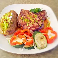 Pork chop with a sweet and spicy soy reduction|tony rodriguezさん