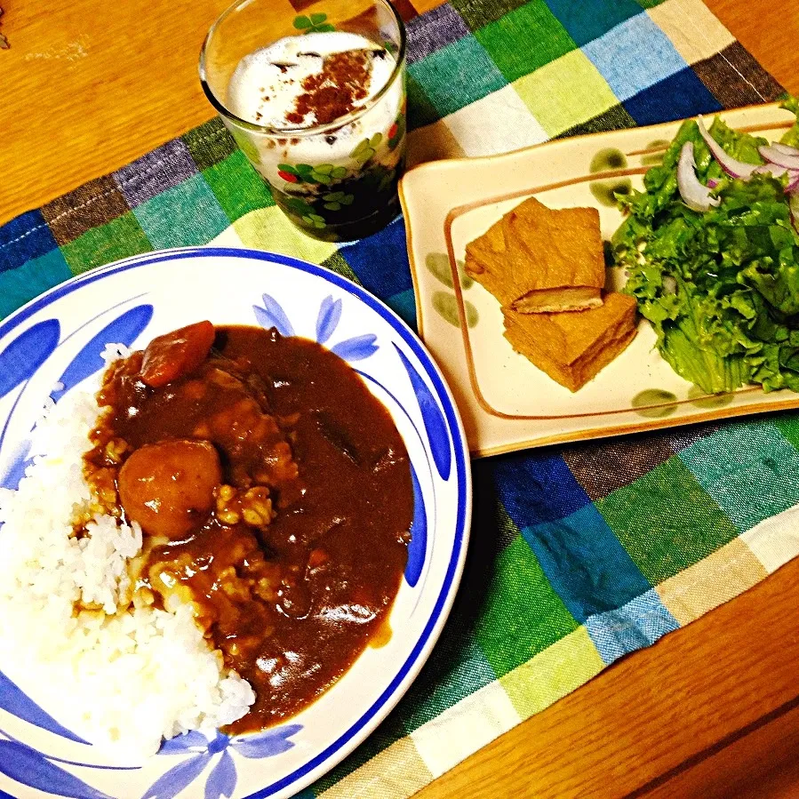 カレーライス、サラダ、厚揚げの煮物、手作りコーヒーゼリー❀|ピンコさん