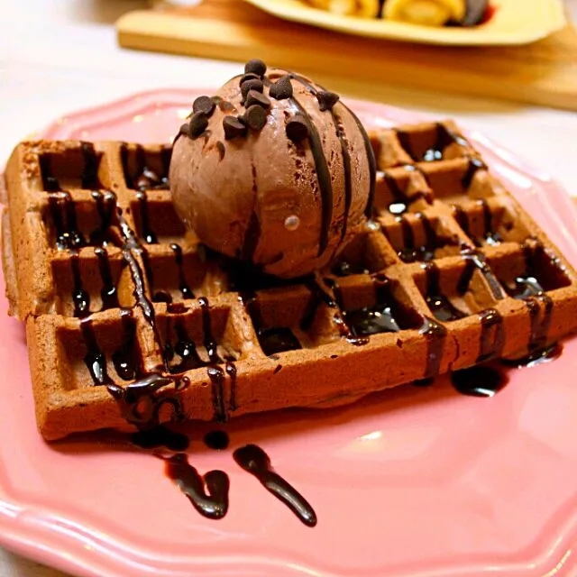 chocochip waffle ice cream|yusi amaliaさん