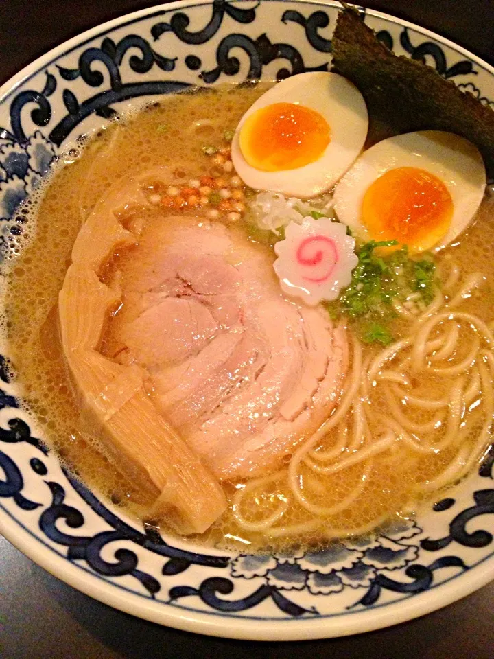 豚骨魚介 東京駅 らー麺|ryokokumaさん