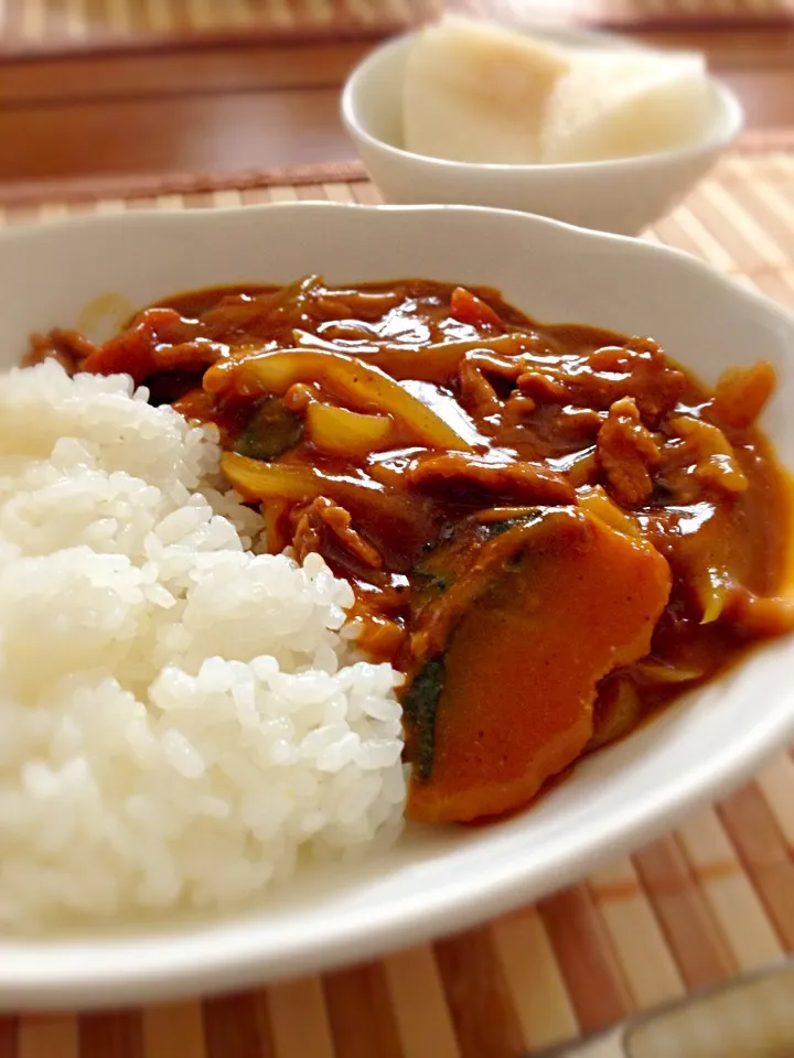 南瓜としめじとトマトのカレー|ゆみさん