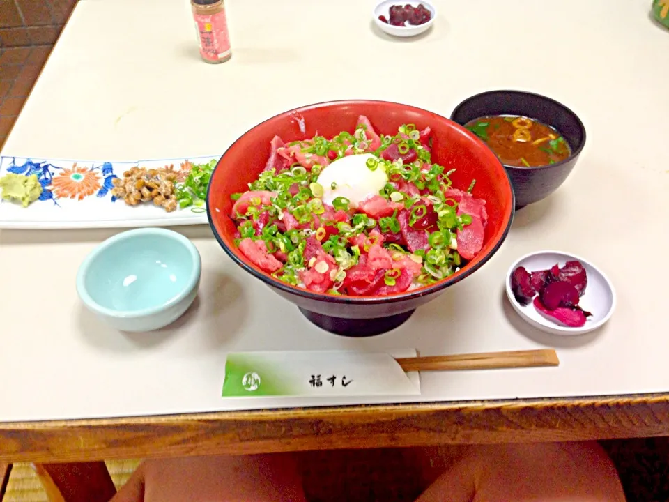 マグロ丼|かなみさん