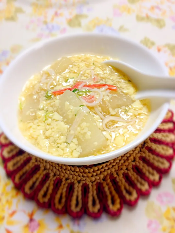 玉子豆腐とカニカマ使って簡単うまうまあんかけ冬瓜♥|もりともーさん