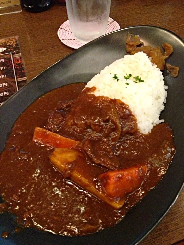 仙台カレーバル350 名物！牛すじ煮込みカレー|カウンター嬢さん