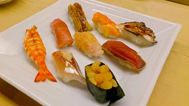 Snapdishの料理写真:Sushi Summer Set|Samantha Leongさん