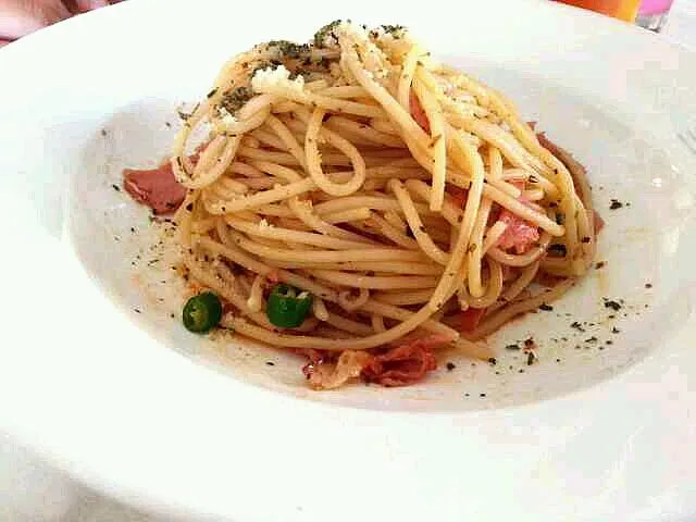 Spaghetti Olio Bacon|Joanne 교은さん