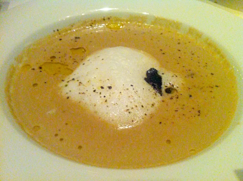 Cappuccino with wild mushroom & truffle|skyblueさん