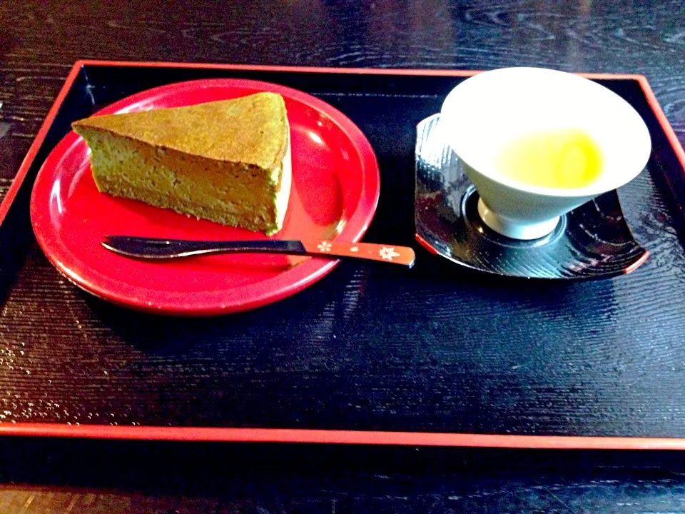 三丘園の抹茶チーズケーキ|まみさん