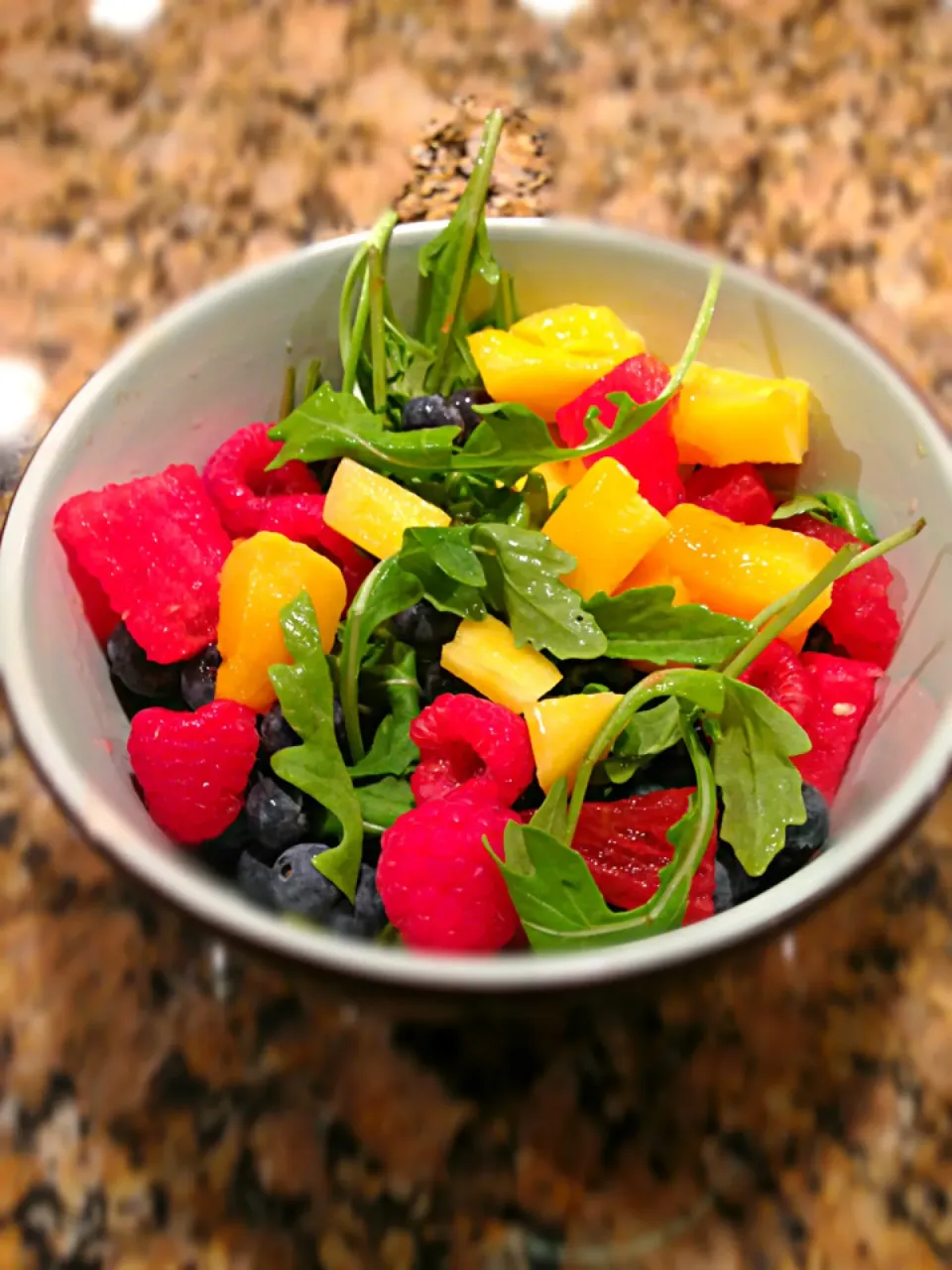 Berry & Mango Salad|Mandy Bさん