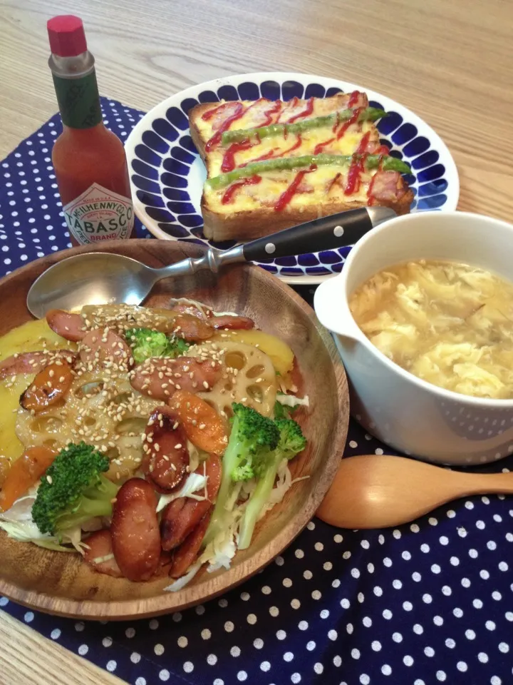 ピザトーストと野菜の余りで丼|ともちんさん