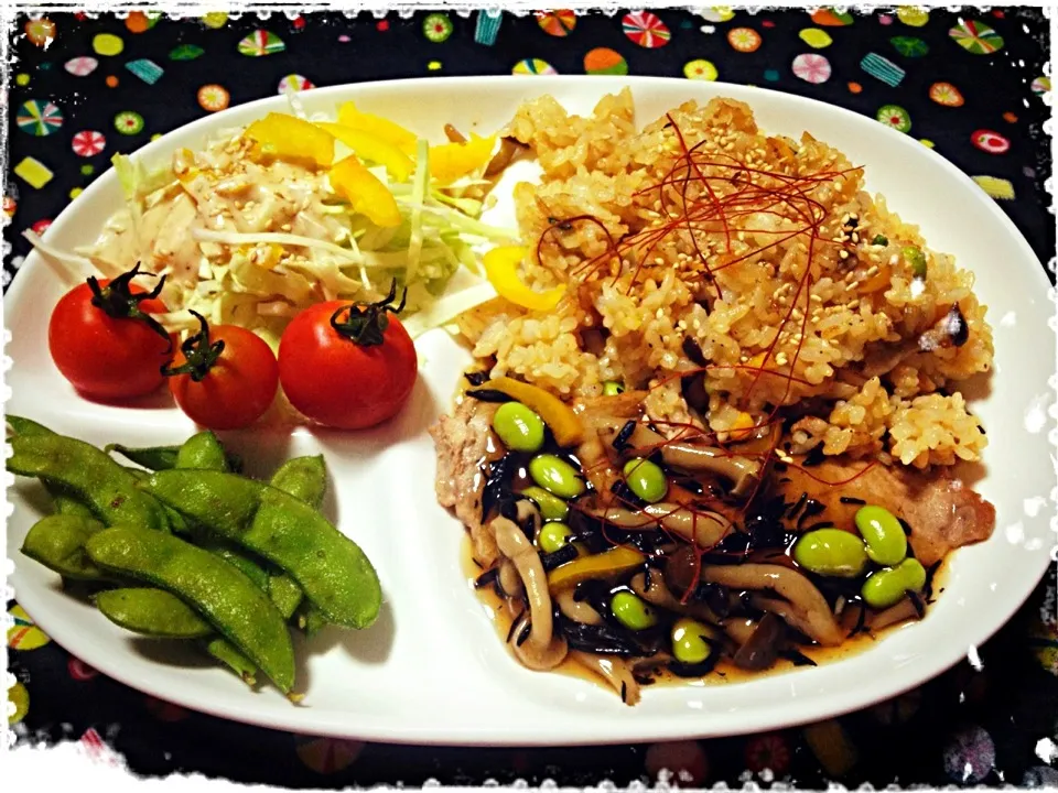 豚肉の枝豆とひじきあんかけとチャーハン|ゴンさん