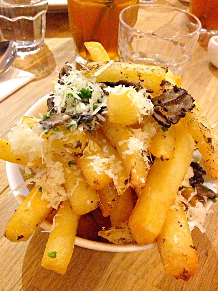 Truffle fries!|prissyさん