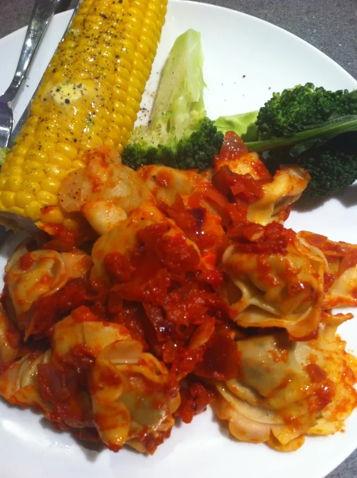 Tortelloni😍broccoli and a corn cob!  Happy 😇|🍓Jolejo🍓さん