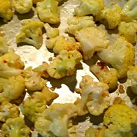 Snapdishの料理写真:Roasted Cauliflower|JC ELLINGERさん