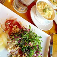 Snapdishの料理写真:Salads & mashed potatoes