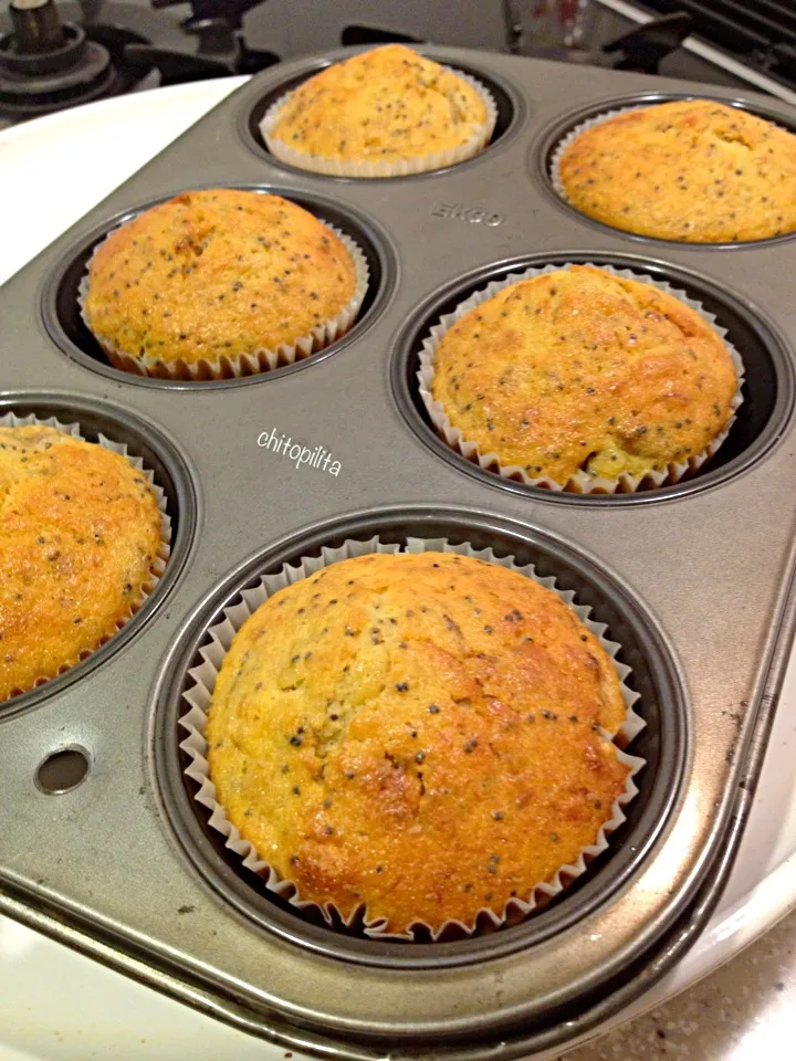 Banana poppy seeds muffins|chitopilitaさん