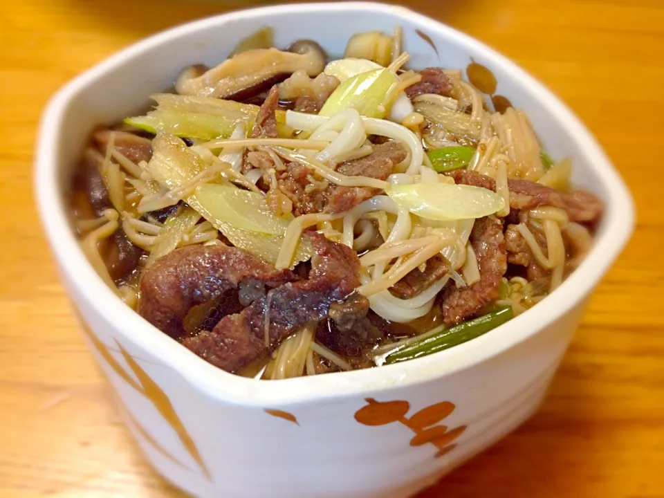 牛肉と牛蒡のうどん、すき焼き風（母作）|Junya Tanakaさん