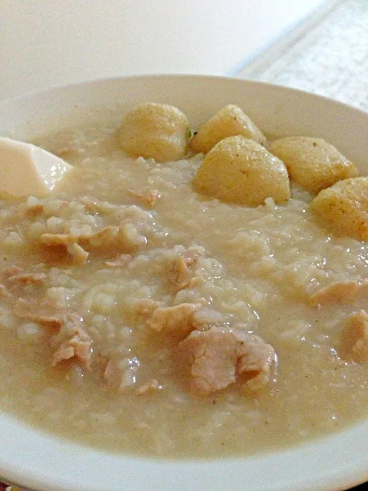 pork porridge with fishballs|hweeyhさん