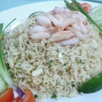 Snapdishの料理写真:Crab Fried Rice|Pae Thongyaemさん