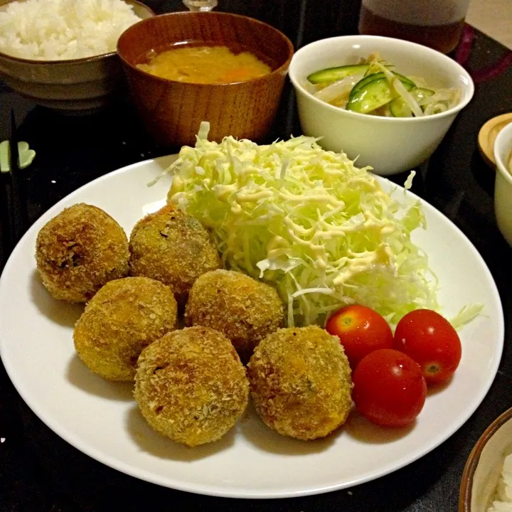 かぼちゃコロッケの晩ご飯|mikaさん