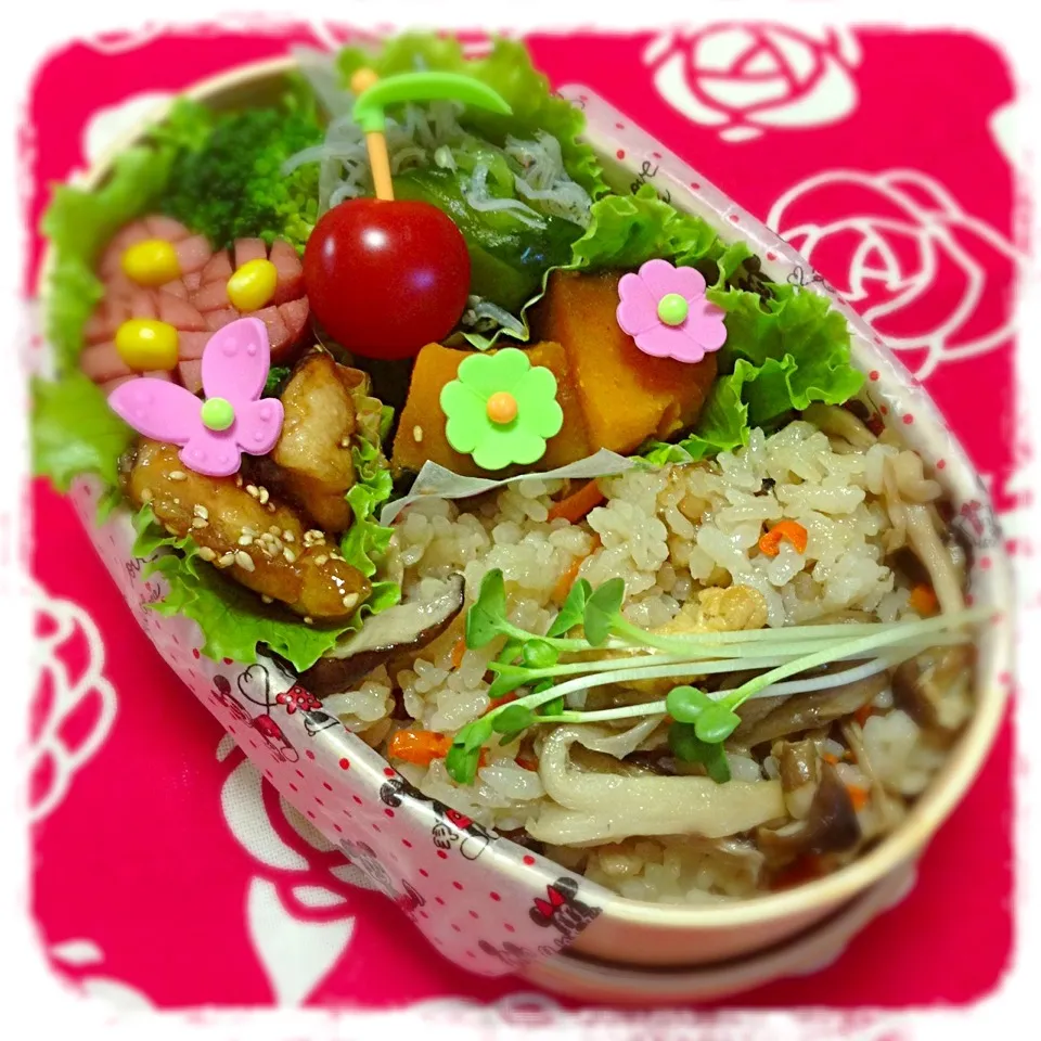 ゆっぴー٩(◕ั ˑ ◕ั๑)のお弁当『🍄炊き込みごはん』|kumiさん