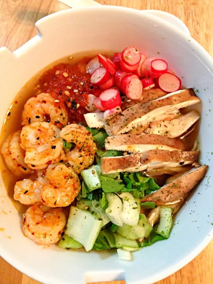 Snapdishの料理写真:Shrimp Ramen with Bok Choy, Pickled Radishes, Shiitake Mushrooms and Chili/Garlic Sauce|http://melissasmenu.wordpress.com/さん