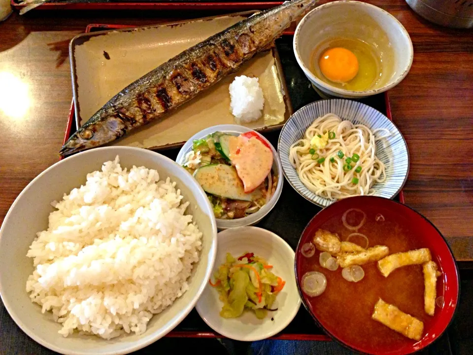 Snapdishの料理写真:秋刀魚定食。|michiteruさん