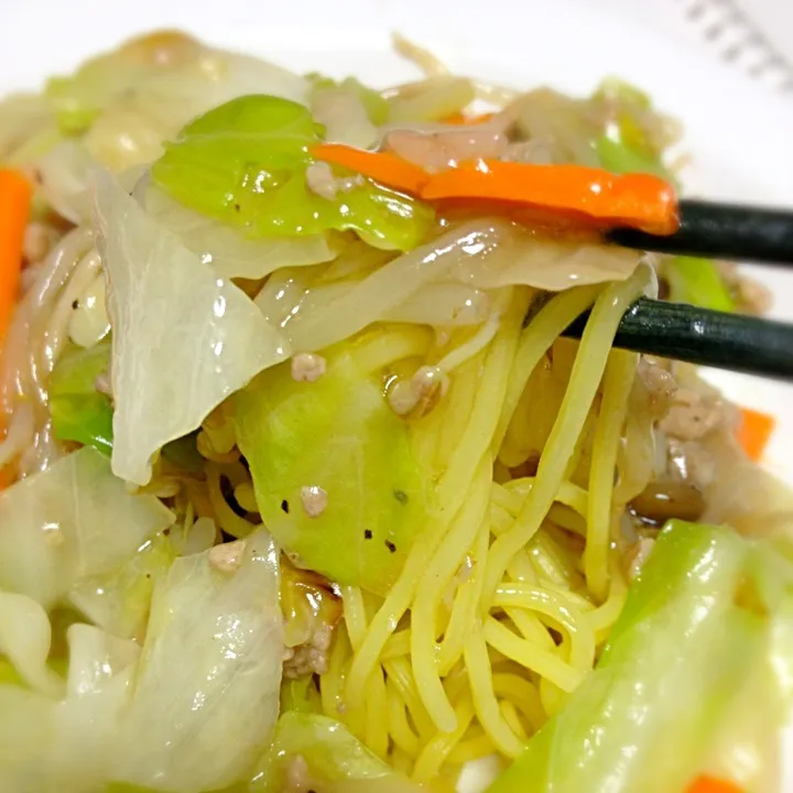 セブンの焼きそばで野菜あんかけ焼きそば！|まるちーずさん