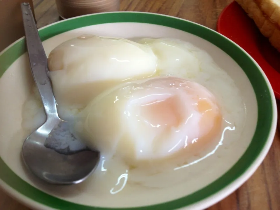 Perfect half boiled eggs|(=^x^=)さん