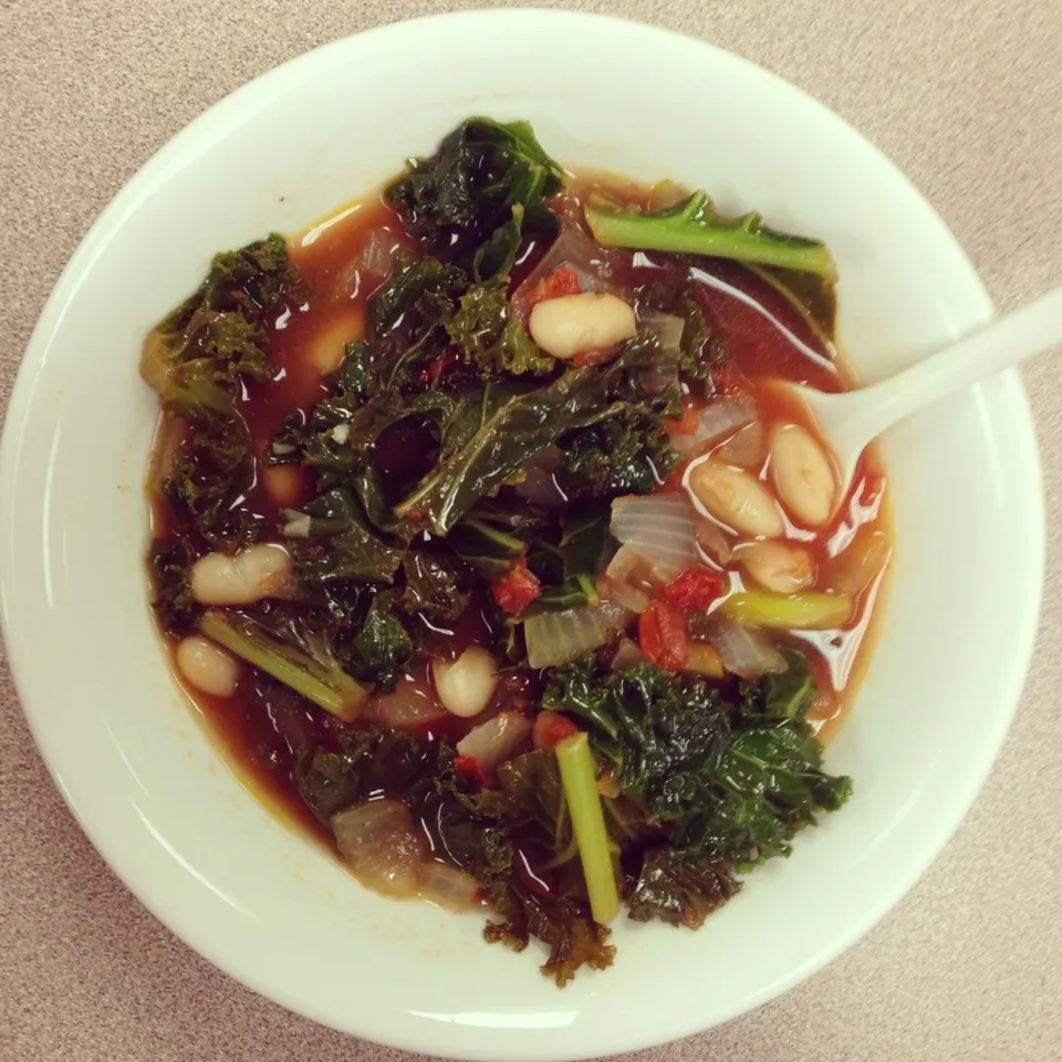 Vegetarian Tuscan Kale and Cannelini Bean Soup|Rayna W.さん