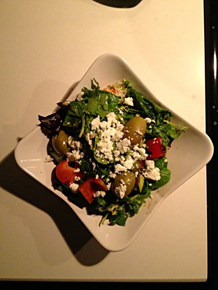 Snapdishの料理写真:Salad with smoked paprika, feta & olives|Aliceさん