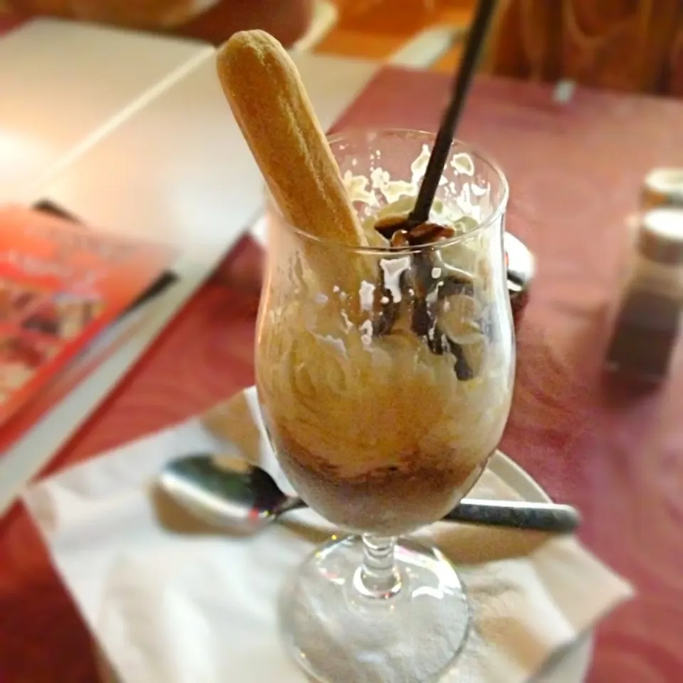 Snapdishの料理写真:Playboy baileys ice cream|samantha doutchさん