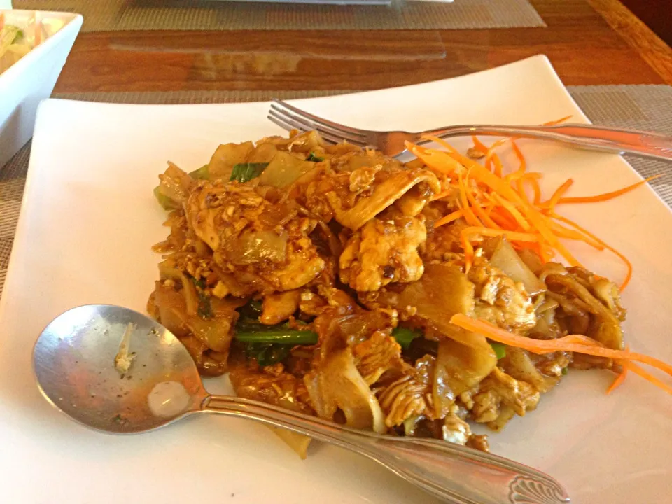 Chicken and egg noodles @ choa Thai|amaja bryantさん