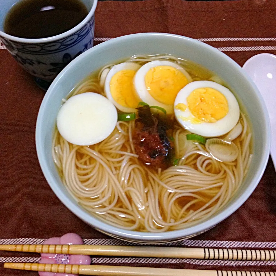 ダーリンが作ってくれたゆで卵入り煮麺|きりこさん