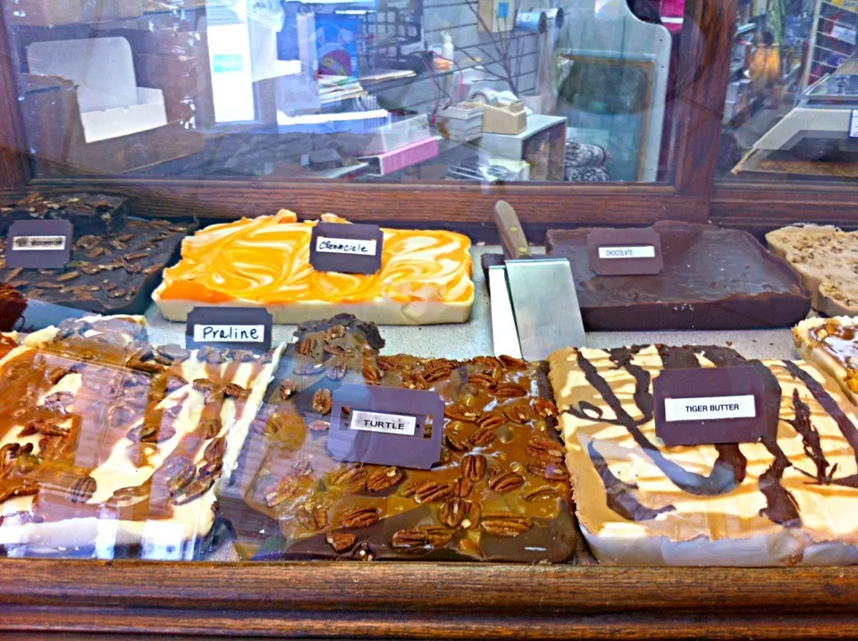 Snapdishの料理写真:Sweets Shop in KY|Kaori Allenさん