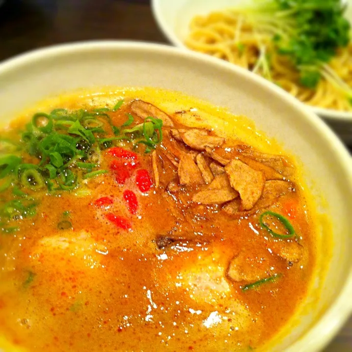 薬膳カレーつけ麺|リフルシャッフルさん