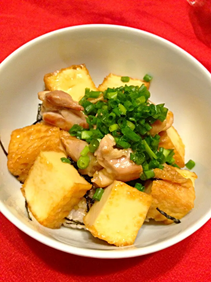 鶏肉と厚揚げの照り焼き丼|まるまさん