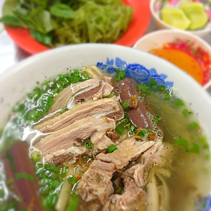 Duck meat noodle (Miến vịt)|Thien Anさん